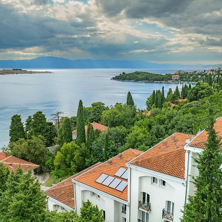 Hotel Delfin Omišalj Eksteriør billede
