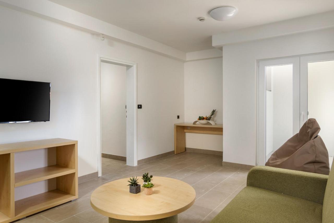 Hotel Delfin Omišalj Eksteriør billede