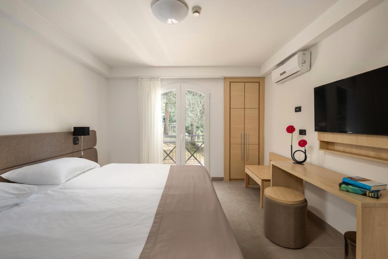 Hotel Delfin Omišalj Eksteriør billede