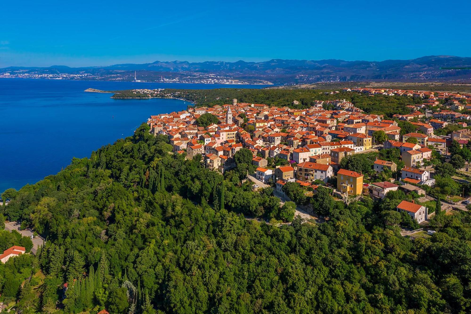 Hotel Delfin Omišalj Eksteriør billede